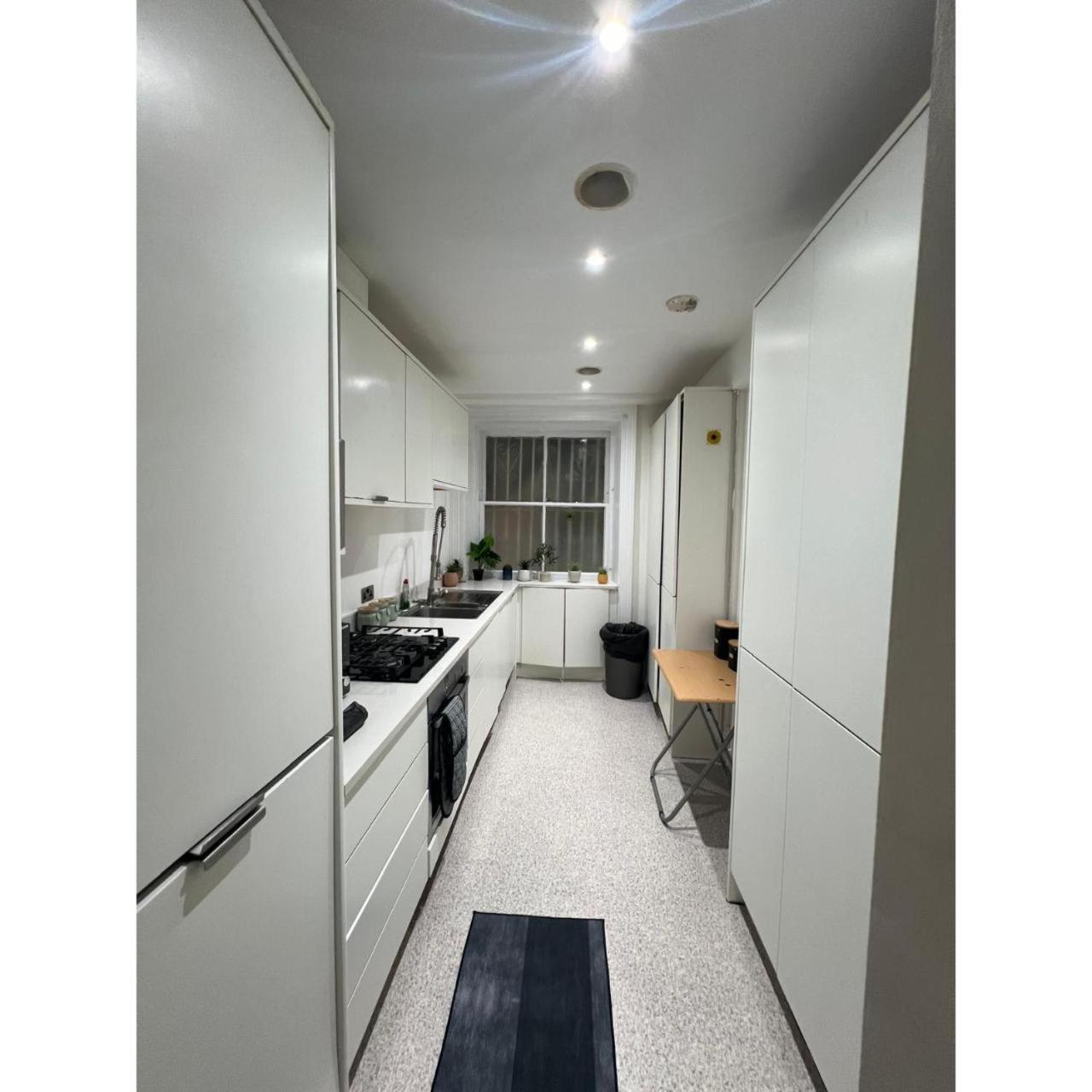 Apartament Fabulous 3 Bed Flat Near Edgware Road Station Londyn Zewnętrze zdjęcie